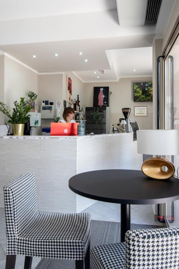 Hotel Noah Rimini Extérieur photo