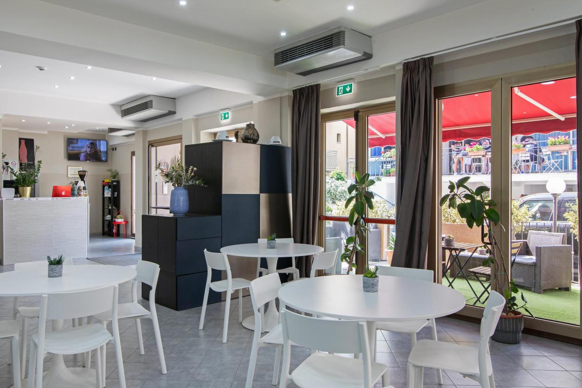 Hotel Noah Rimini Extérieur photo